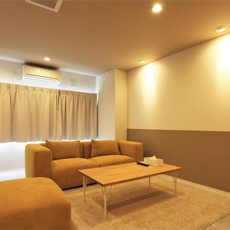 Sekai Hotel Nishikujyo Osaka Exterior photo