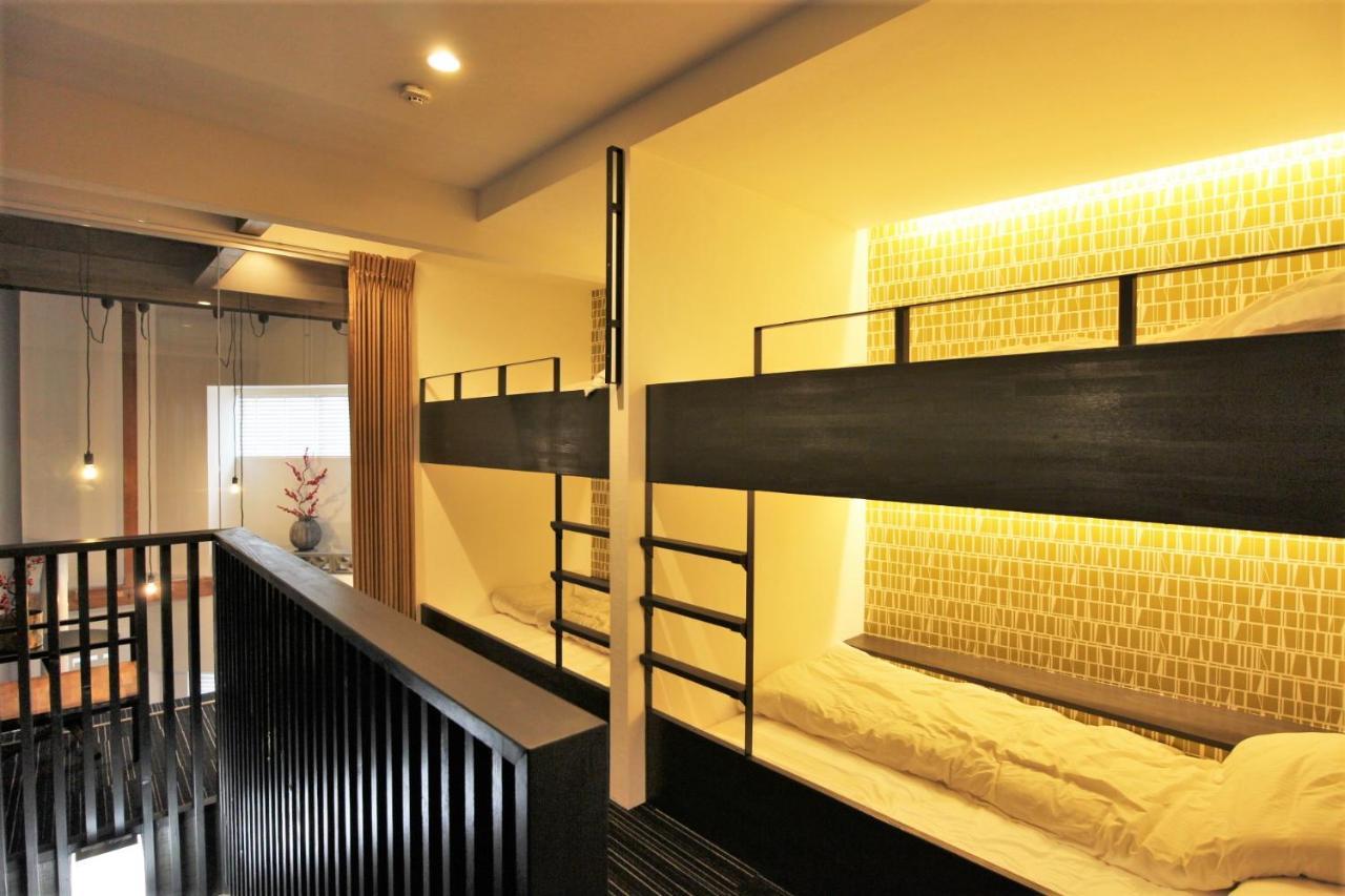 Sekai Hotel Nishikujyo Osaka Exterior photo