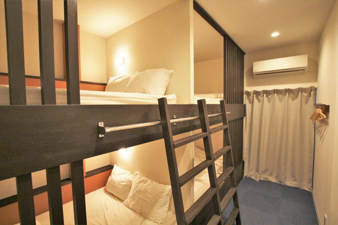 Sekai Hotel Nishikujyo Osaka Exterior photo
